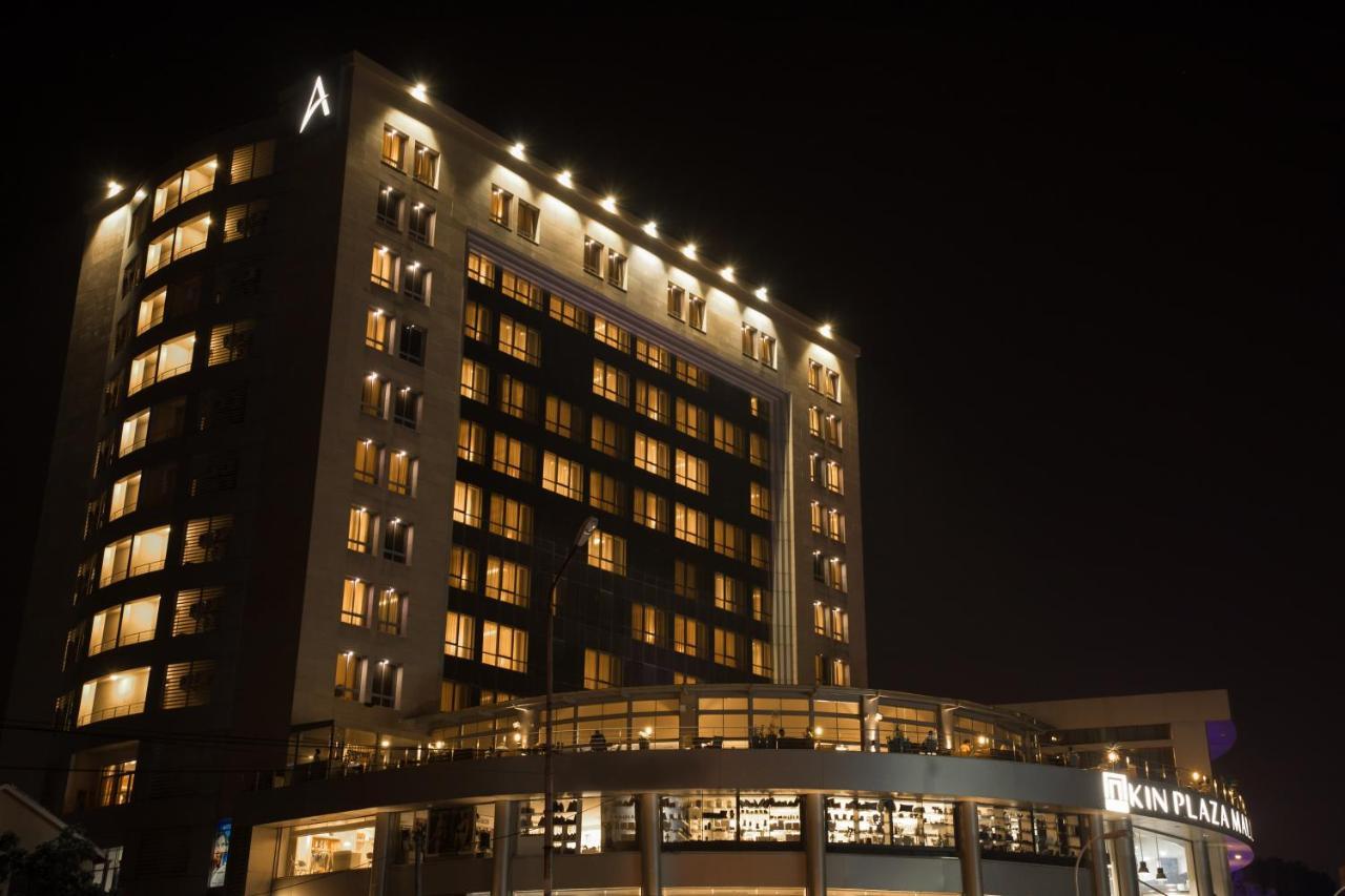 Kin Plaza Arjaan By Rotana Hotell Kinshasa Exteriör bild