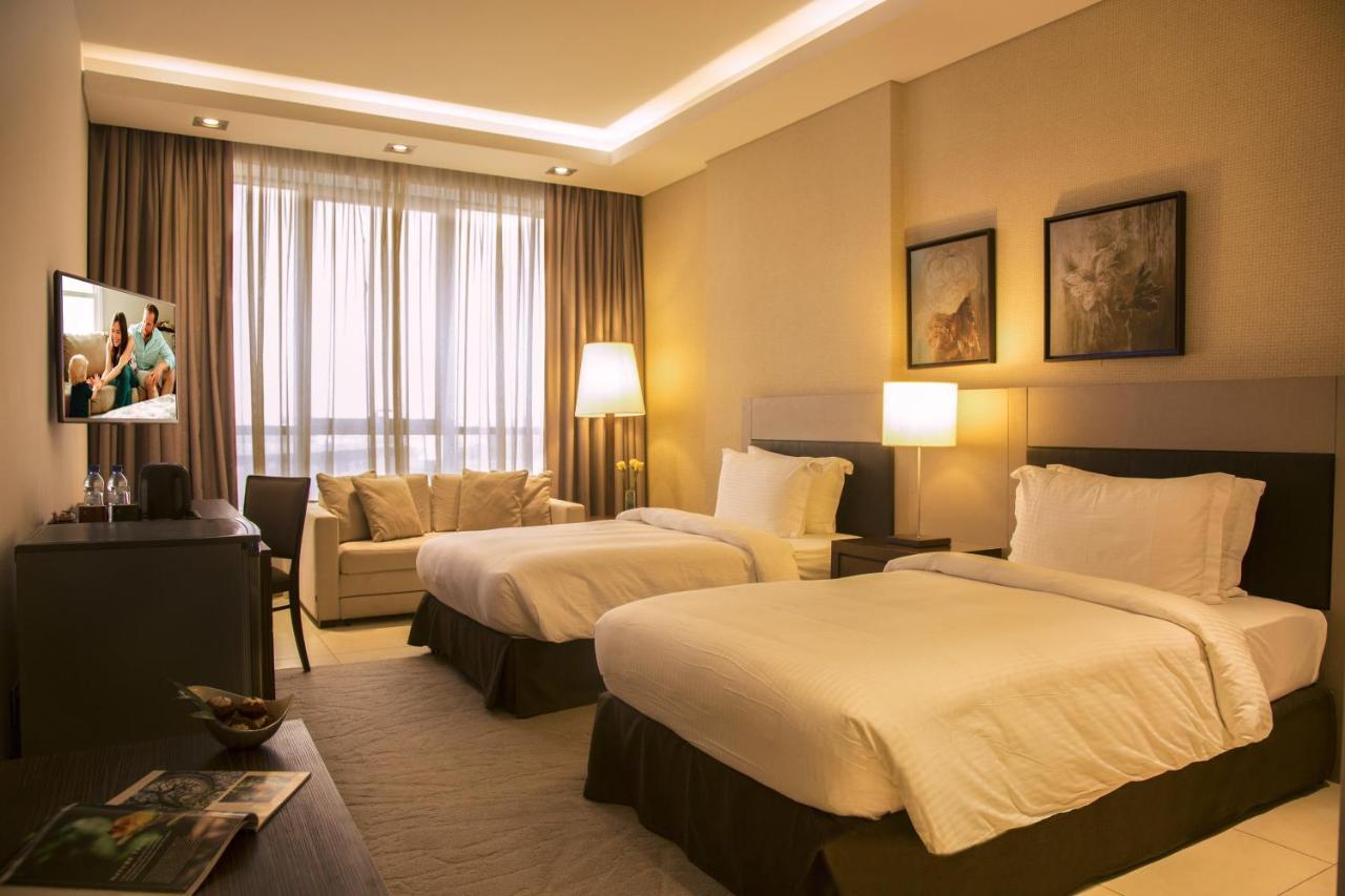 Kin Plaza Arjaan By Rotana Hotell Kinshasa Exteriör bild