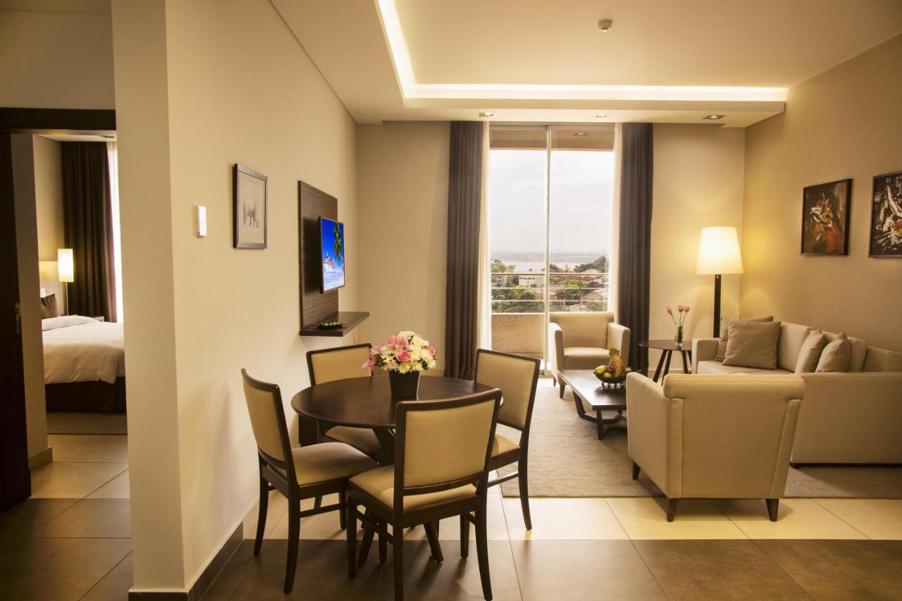 Kin Plaza Arjaan By Rotana Hotell Kinshasa Exteriör bild