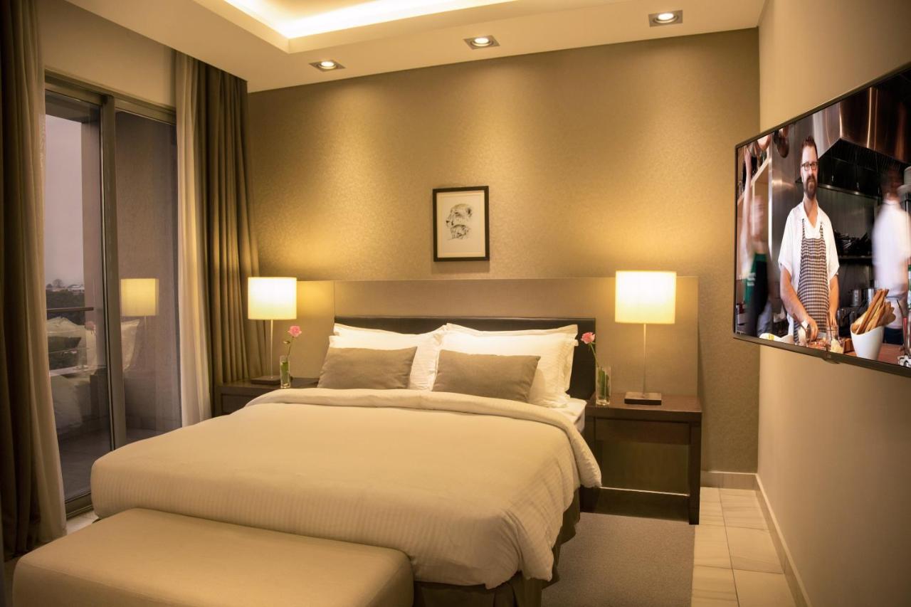 Kin Plaza Arjaan By Rotana Hotell Kinshasa Exteriör bild